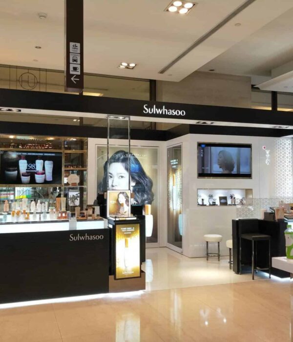 36578774_260233431195195_7495685256939307008_n